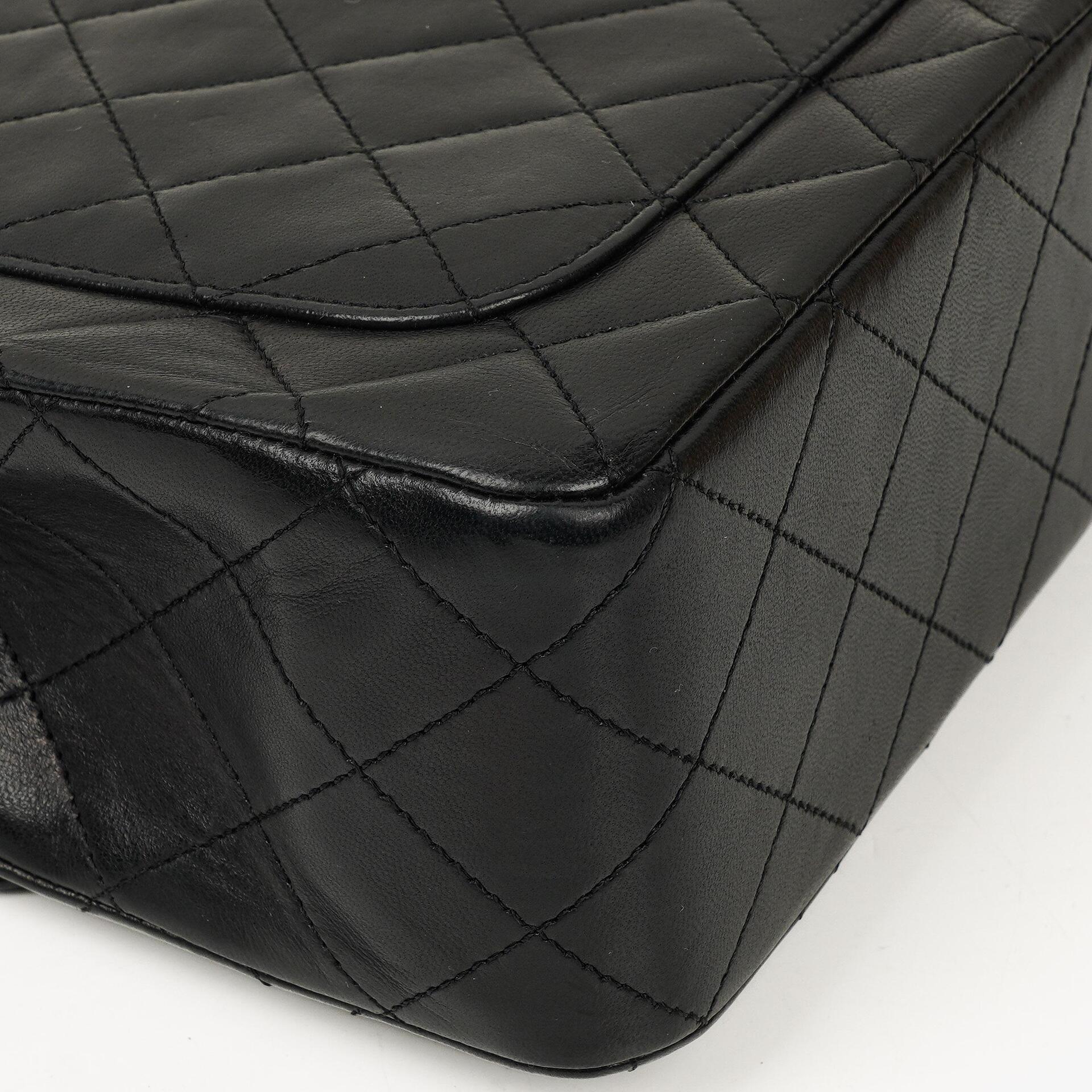 Chanel Classic Square Double Flap Tasche Schwarz Lammleder Steppung mit 24K vergoldeten Beschlägen 1986-1988