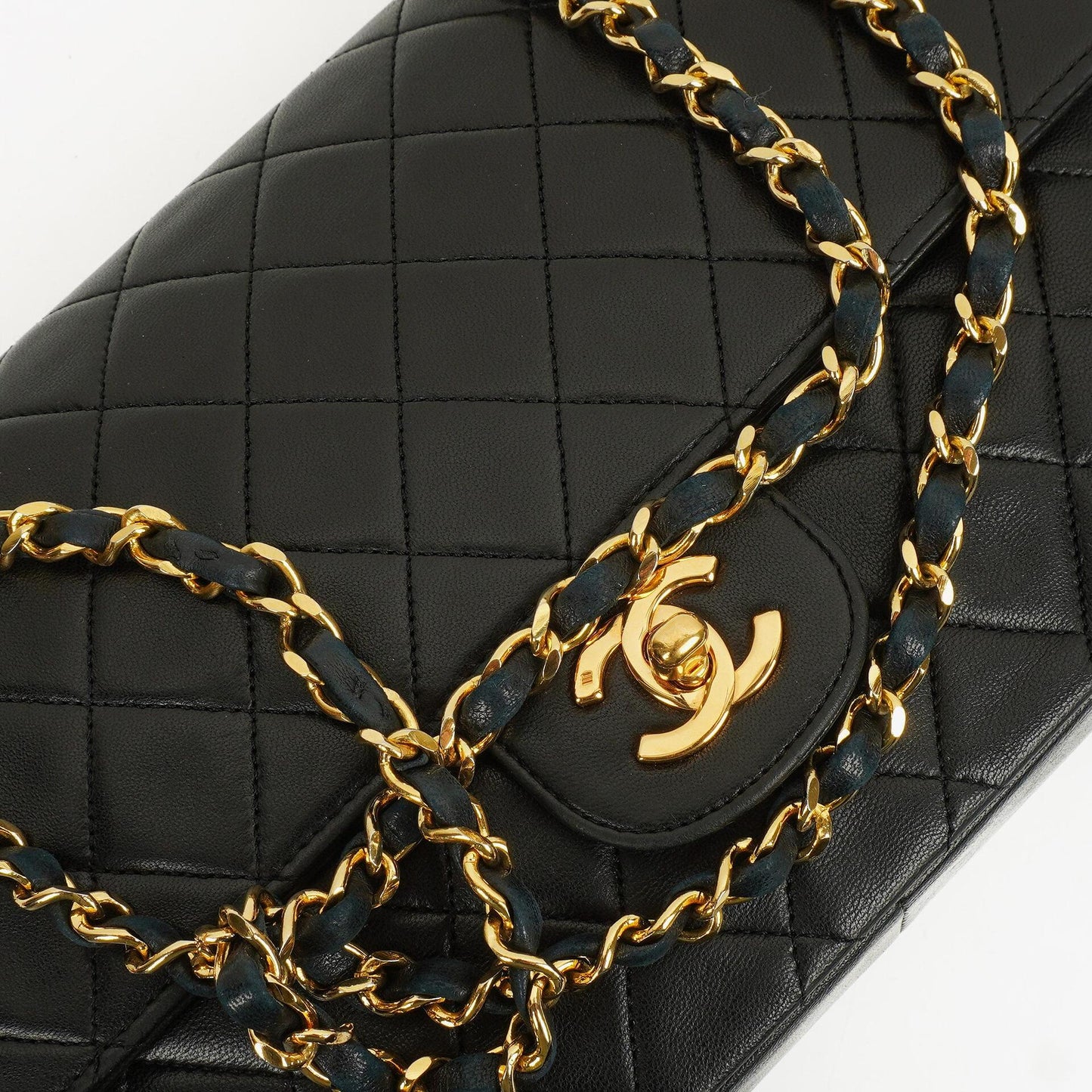 Chanel Medium Classic Vintage Double Flap Tasche Schwarz Stepp-Lammleder 24K vergoldete Beschläge