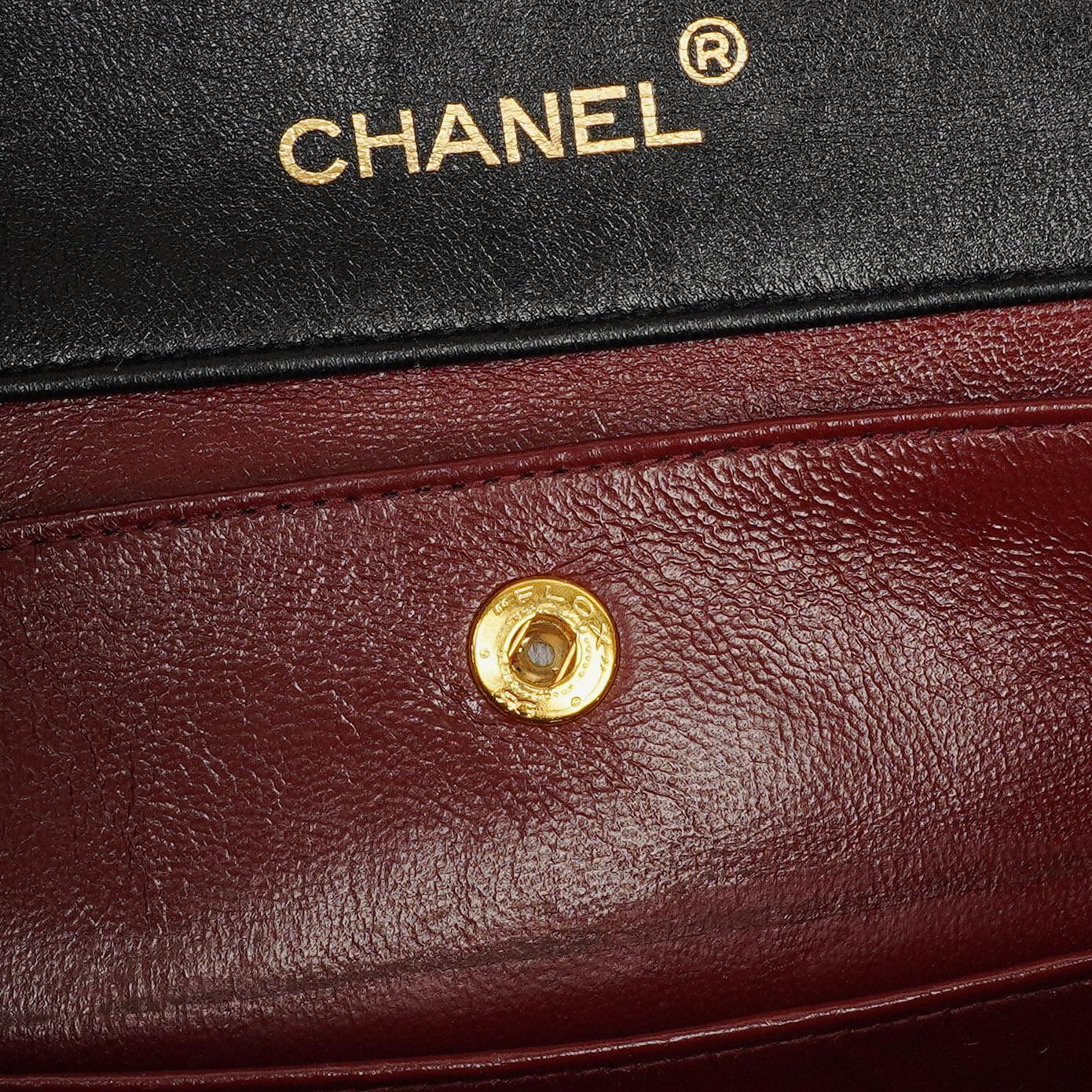Chanel Classic Vintage Single Flap Tasche in Schwarz aus gestepptem Lammleder mit 24K vergoldeten Beschlägen