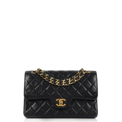 Chanel Classic Vintage Small Doppelklappen Tasche Marineblau gestepptes Lammleder mit 24K Goldplattierten Beschlägen