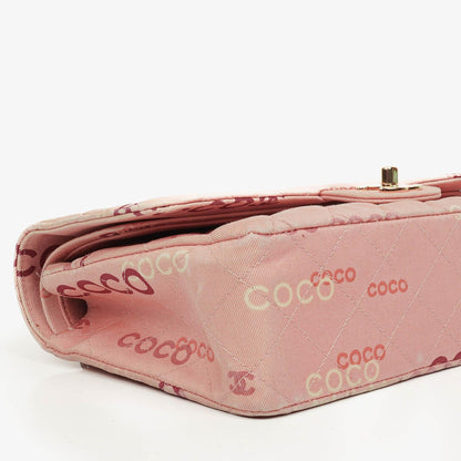 Chanel COCO Print Medium Classic Double Flap Tasche mit 24K vergoldeten Beschlägen