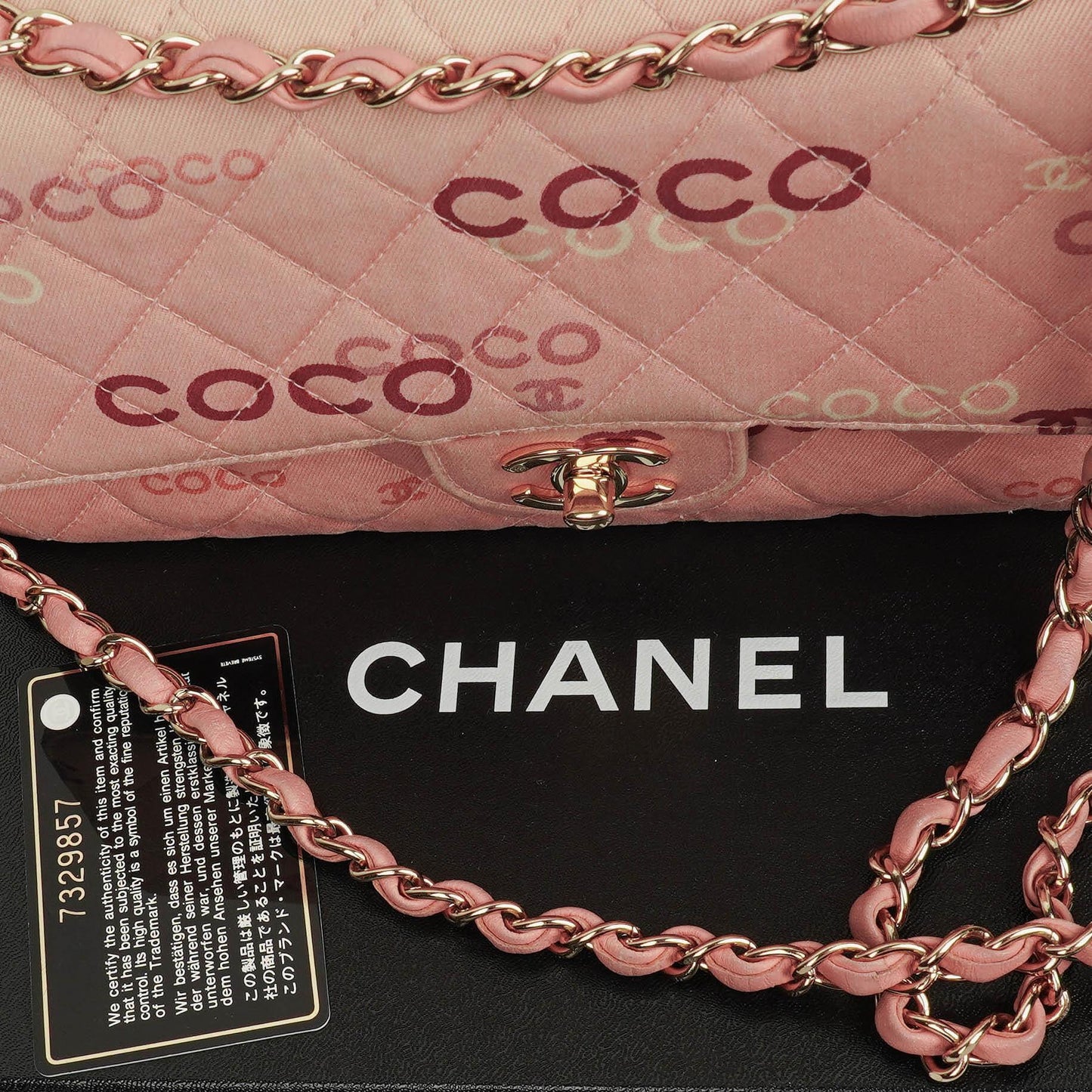 Chanel COCO Print Medium Classic Double Flap Tasche mit 24K vergoldeten Beschlägen