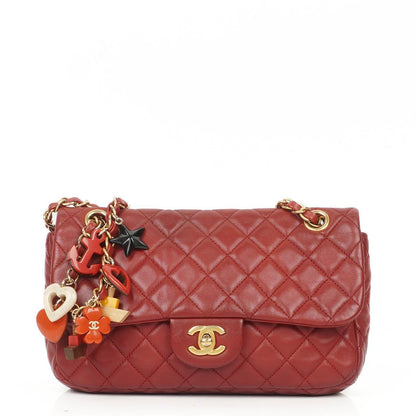 Chanel Cruise Charm Medium Flap Tasche Lammleder