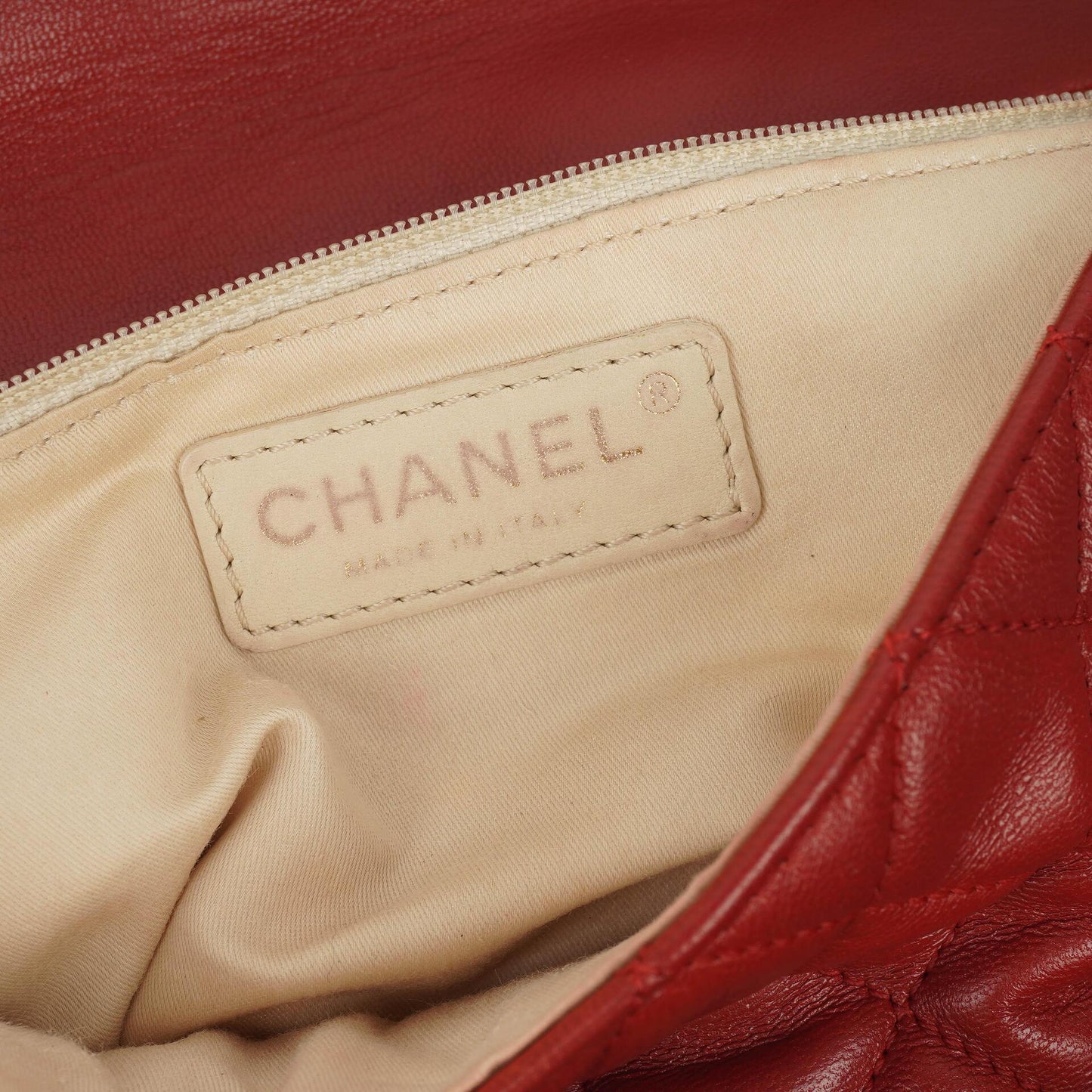 Chanel Cruise Charm Medium Flap Tasche Lammleder