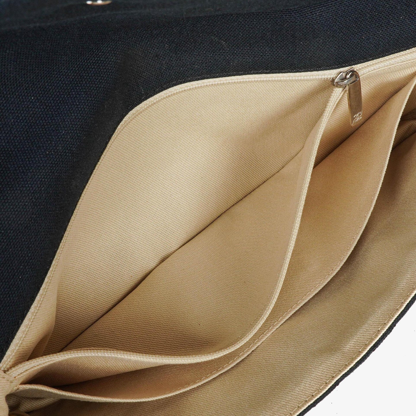 Chanel Cruise Line Clutch in Navy