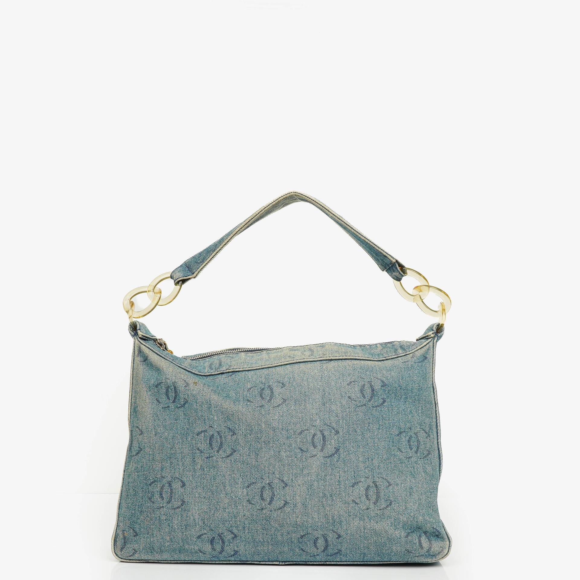 Chanel Denim CC kleine Hobo Tasche