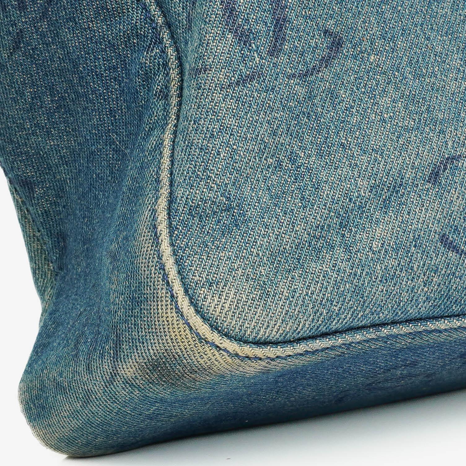 Chanel Denim CC kleine Hobo Tasche