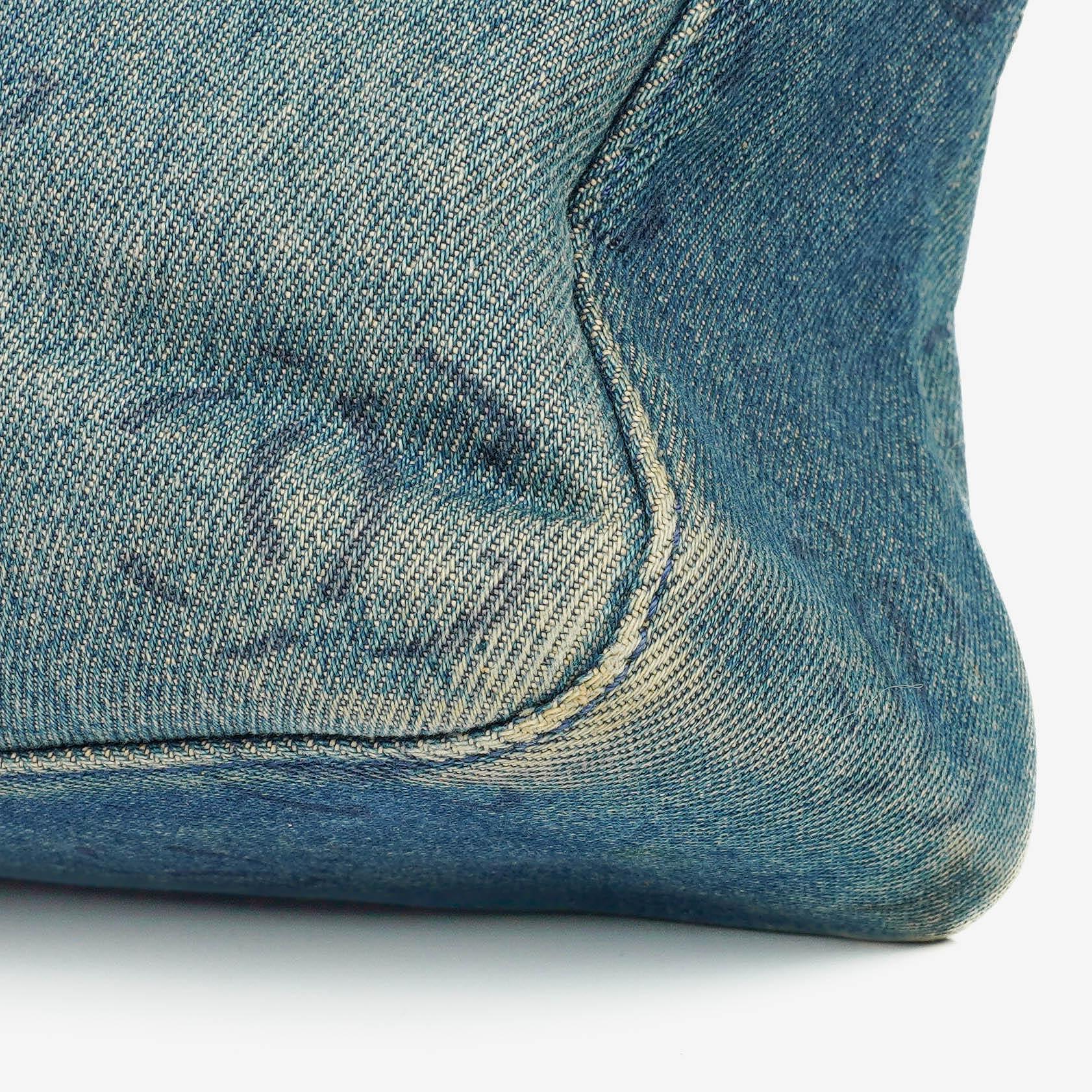 Chanel Denim CC kleine Hobo Tasche