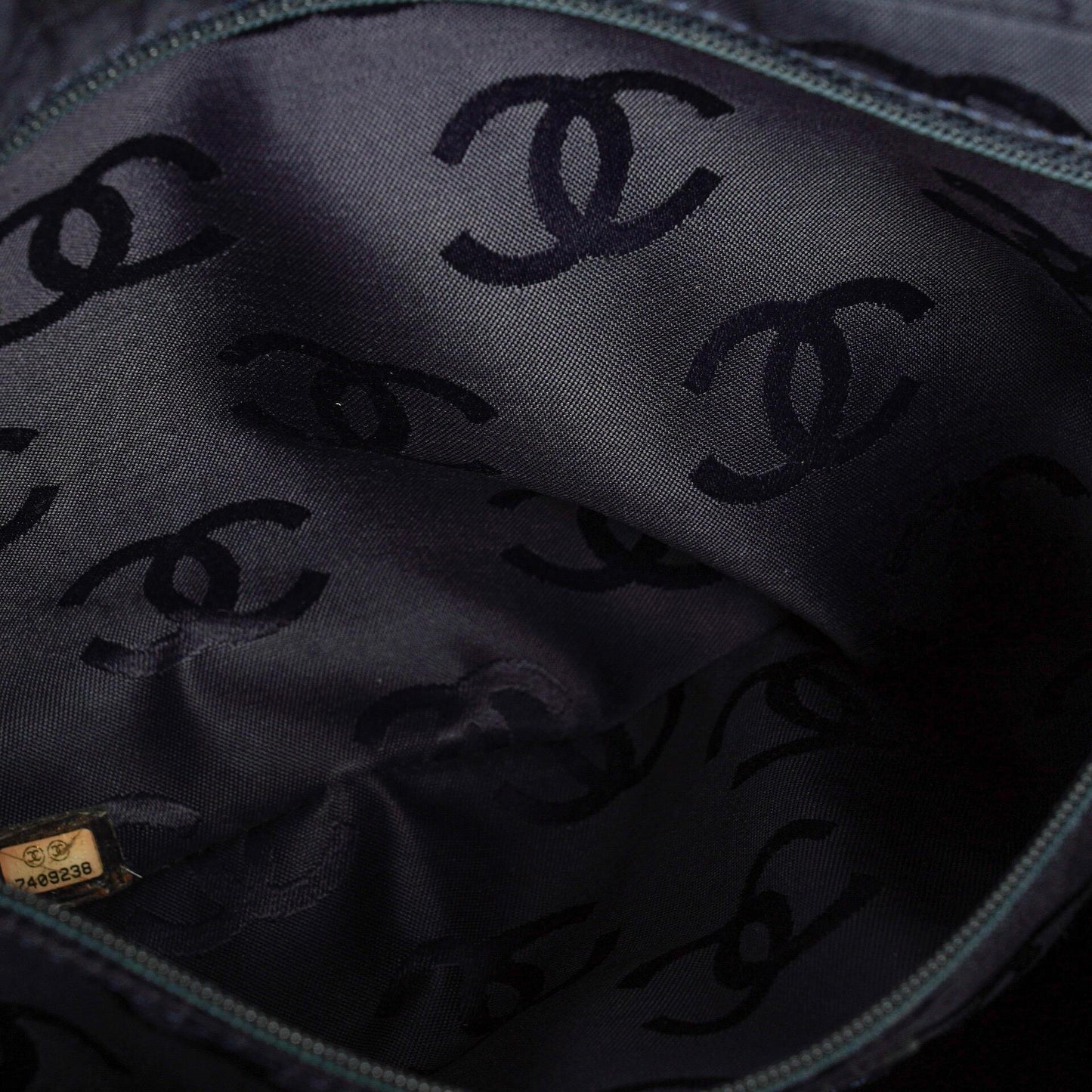 Chanel Denim CC kleine Hobo Tasche