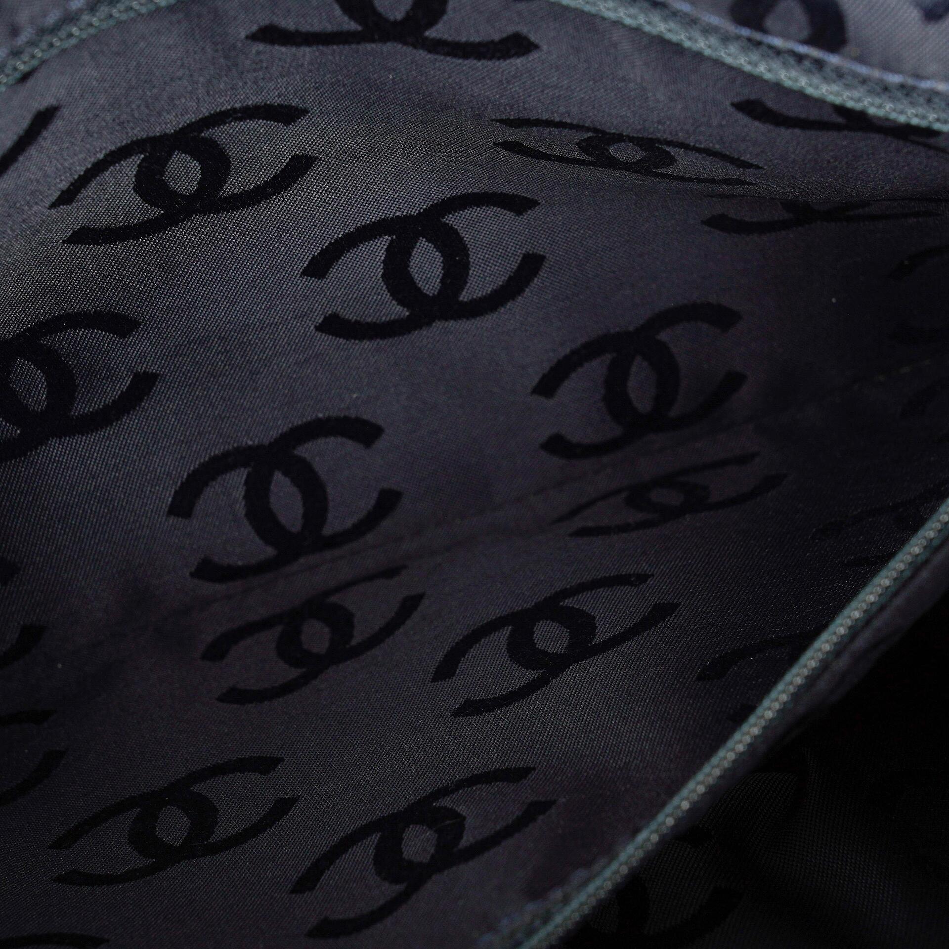 Chanel Denim CC kleine Hobo Tasche