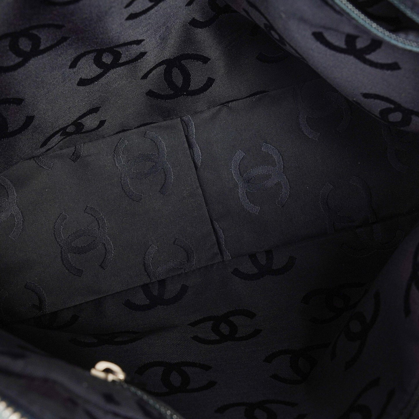 Chanel Denim CC kleine Hobo Tasche