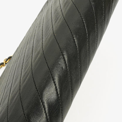 Chanel Diagonal Medium Classic Single Flap Tasche aus schwarzem gestepptem Lammleder mit 24K vergoldeter Hardware