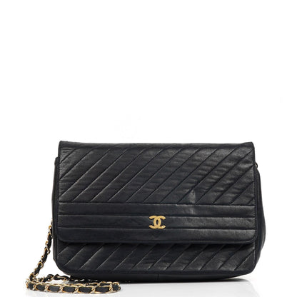 Chanel Diagonal Medium Classic marineblau gestepptes Lammleder Single Flap Bag mit 24K goldplattierten Beschlägen