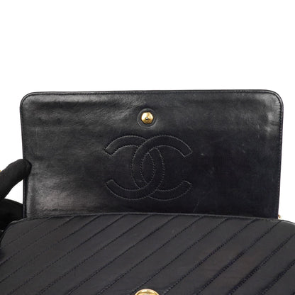 Chanel Diagonal Medium Classic marineblau gestepptes Lammleder Single Flap Bag mit 24K goldplattierten Beschlägen