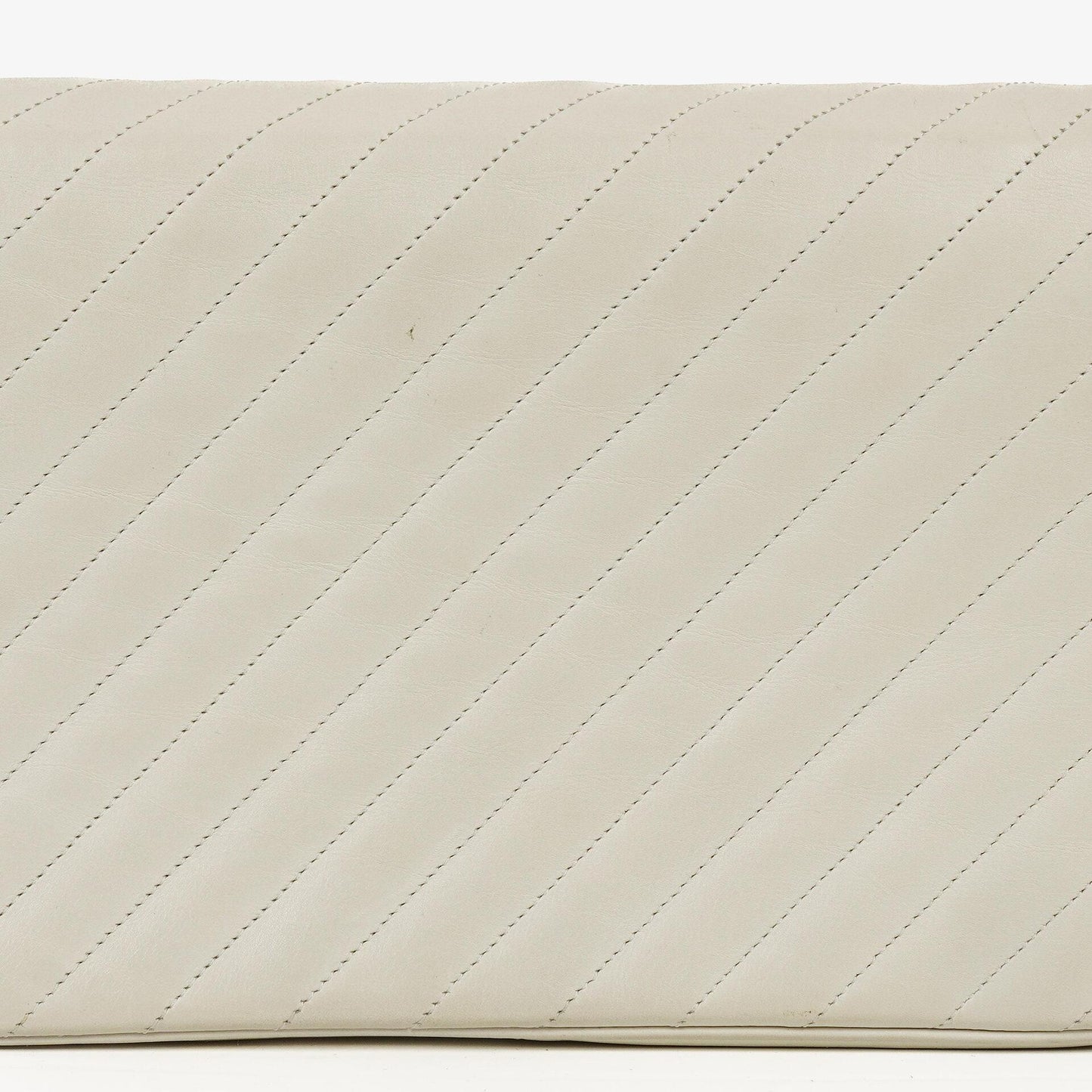 Chanel Small Classic Single Flap Tasche aus diagonal gestepptem Lammleder mit 24K vergoldeten Beschlägen