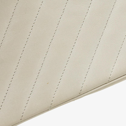 Chanel Small Classic Single Flap Tasche aus diagonal gestepptem Lammleder mit 24K vergoldeten Beschlägen