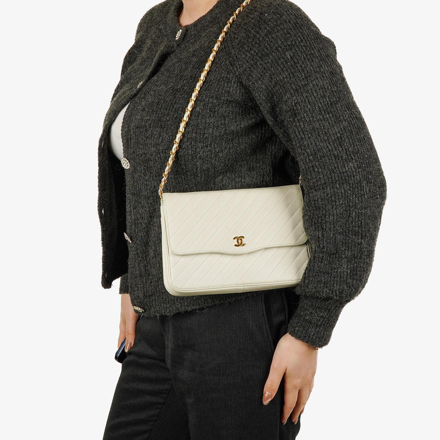 Chanel Small Classic Single Flap Tasche aus diagonal gestepptem Lammleder mit 24K vergoldeten Beschlägen