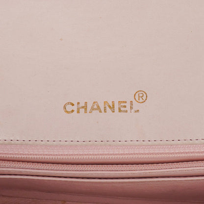 Chanel Diana Vintage Medium Flap Tasche aus gestepptem Lammleder mit 24K vergoldeter Hardware