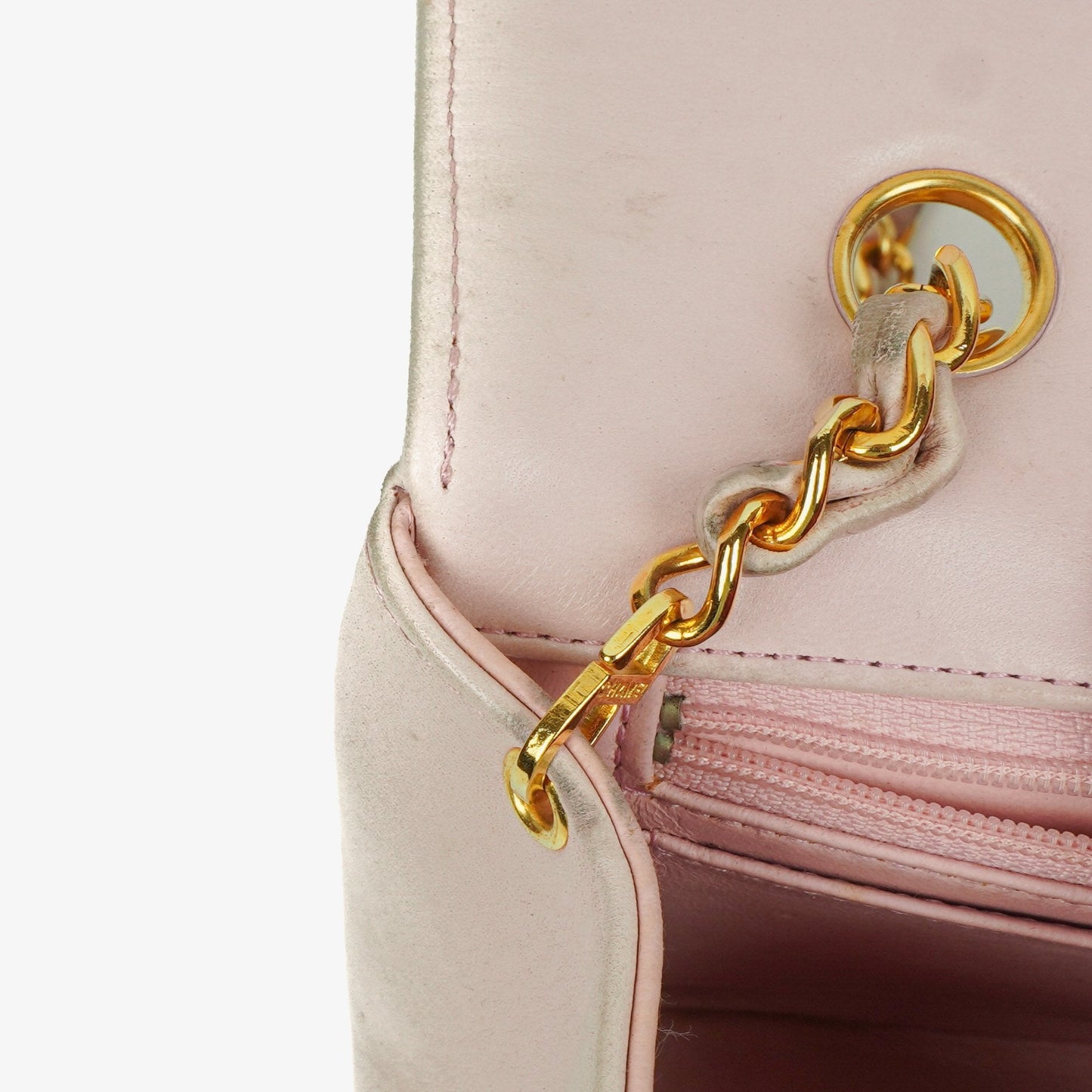 Chanel Diana Vintage Medium Flap Tasche aus gestepptem Lammleder mit 24K vergoldeter Hardware