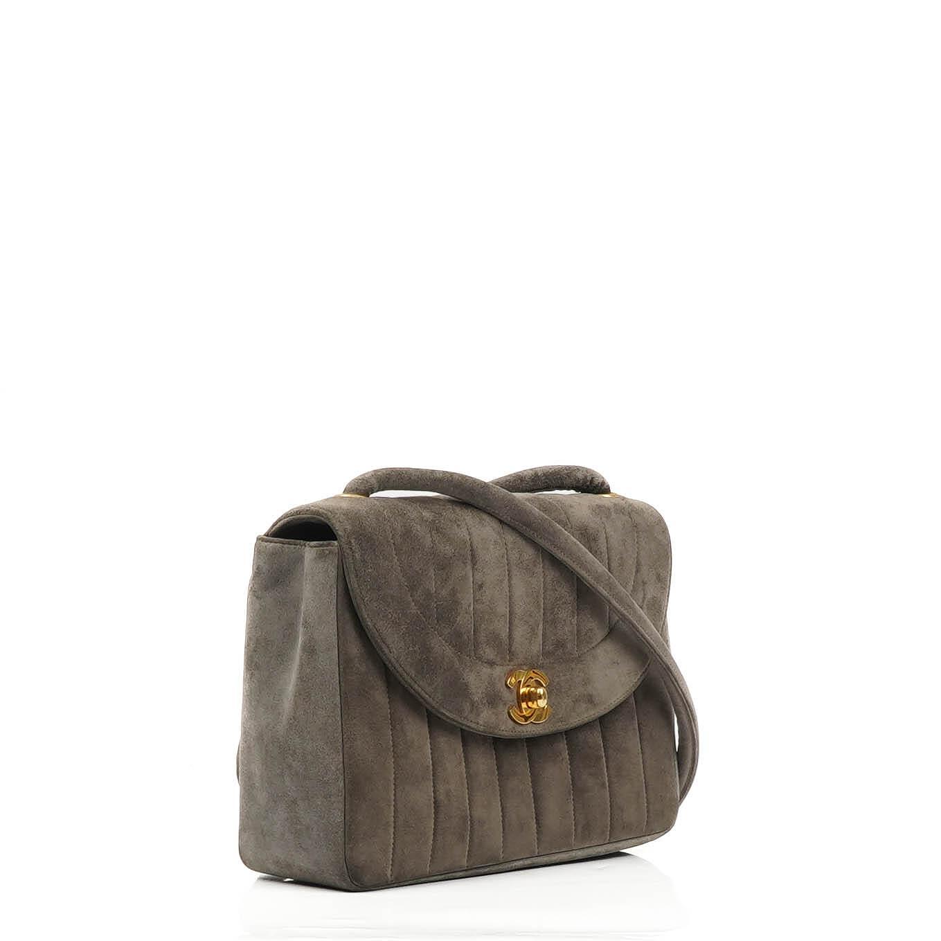 Chanel Diana Vertical Single Flap Bag, Gestepptes Leder, 24K Goldplattierte Hardware