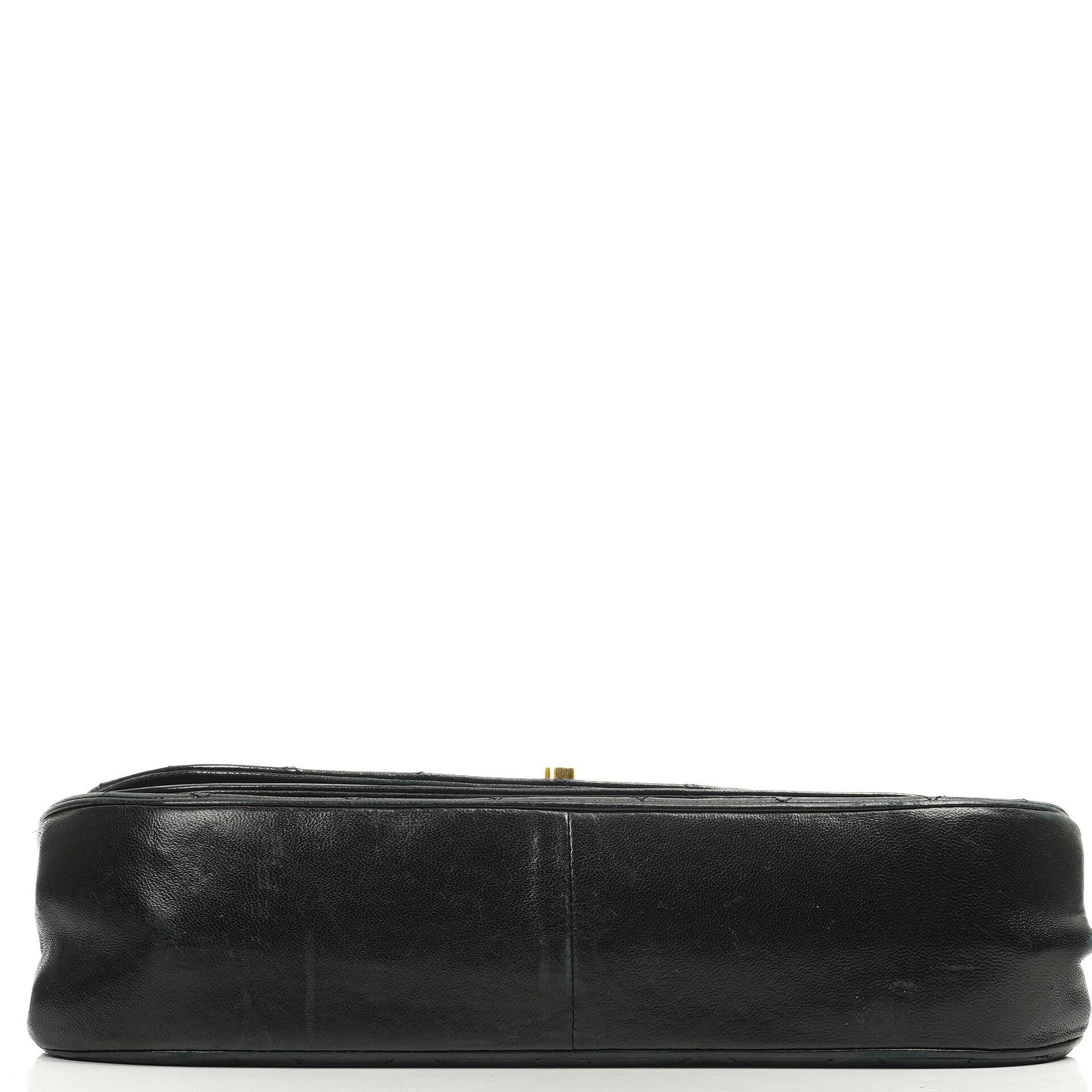 Chanel Double Flap Halbmond Schwarz Lammleder Mit 24K Vergoldeten Beschlägen