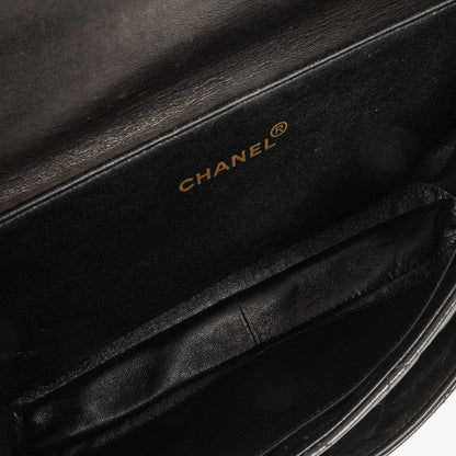 Chanel Wendedesign Clutch aus schwarzem Lammleder mit 24K-vergoldeten Beschlägen