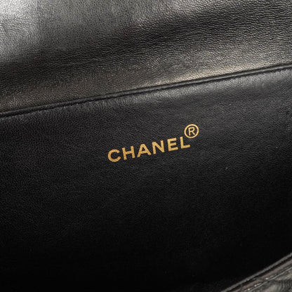 Chanel Wendedesign Clutch aus schwarzem Lammleder mit 24K-vergoldeten Beschlägen