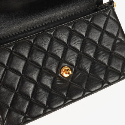Chanel Wendedesign Clutch aus schwarzem Lammleder mit 24K-vergoldeten Beschlägen