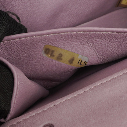 Chanel East West Lackleder Chocolate Bar Klappentasche