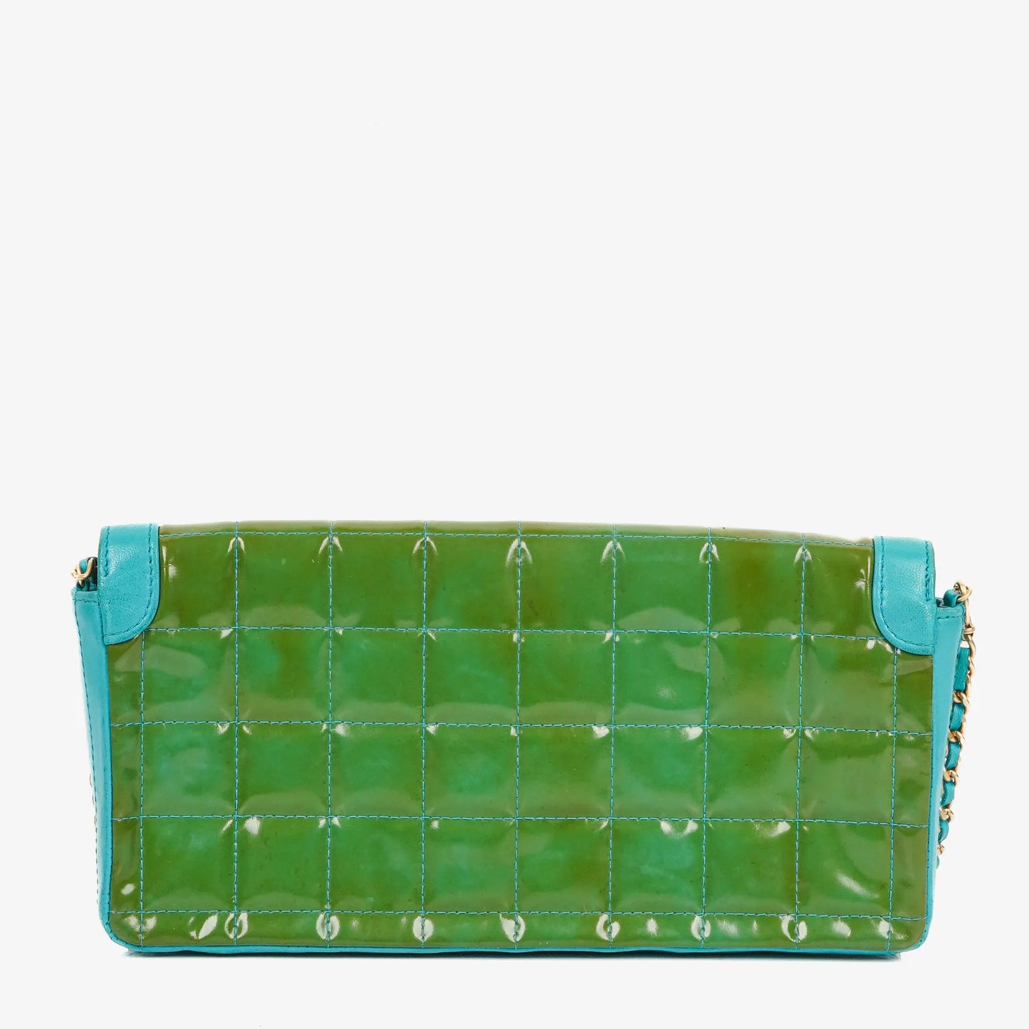 Chanel East West Chocolate Bar Flap Tasche aus Lackleder