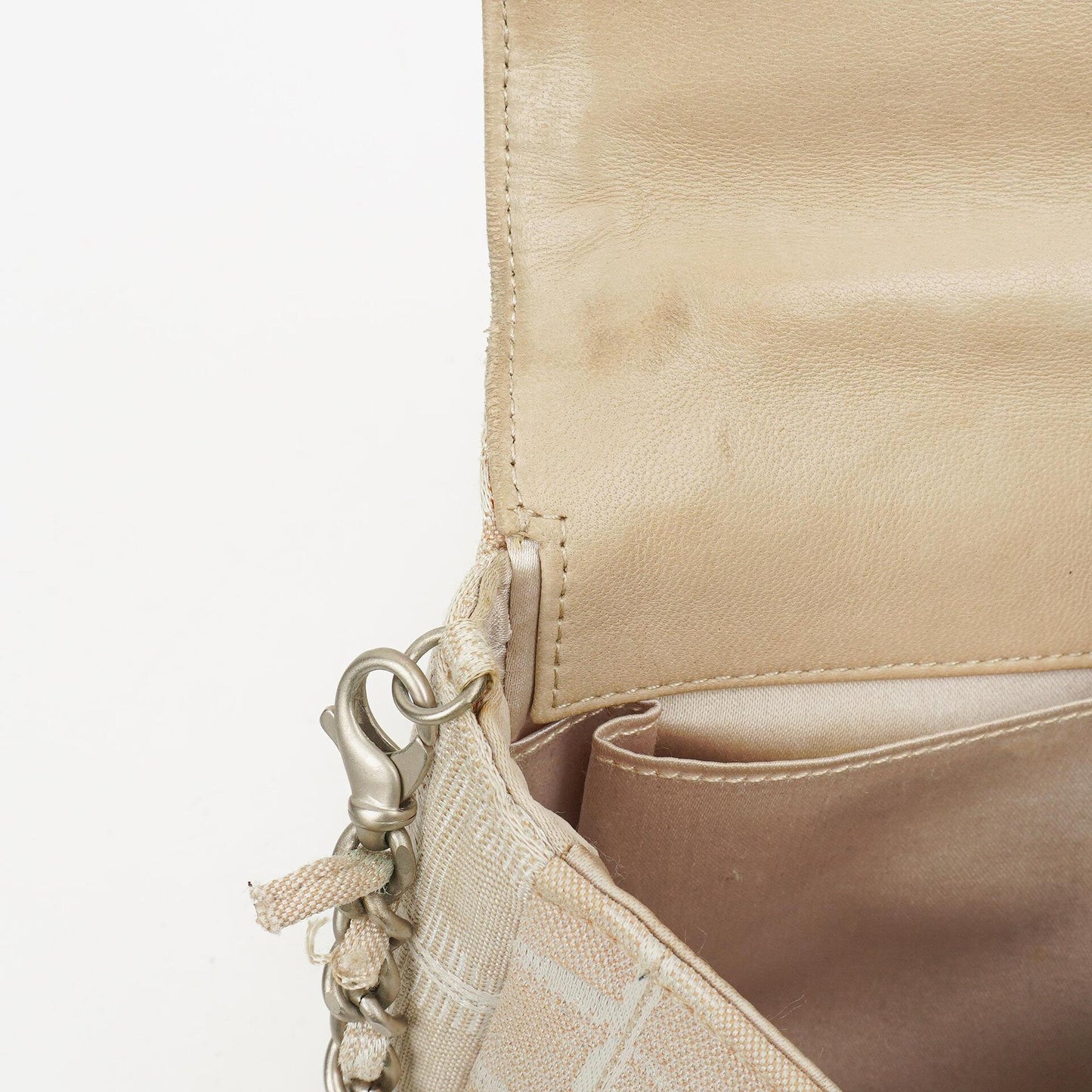 Chanel East West Travel Line Chocolate Bar Flap Tasche