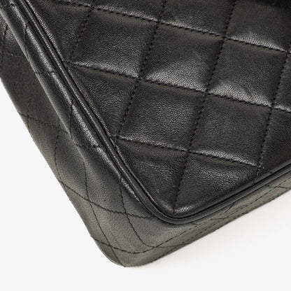 Chanel Envelope Flap Tasche Schwarz Gepolstertes Lammleder mit 24K Vergoldeten Beschlägen