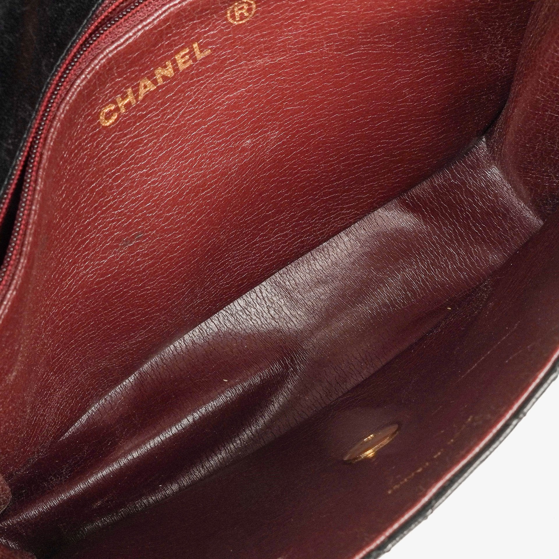 Chanel Envelope Flap Tasche aus schwarzem gestepptem Lammleder mit 24K vergoldeten Beschlägen