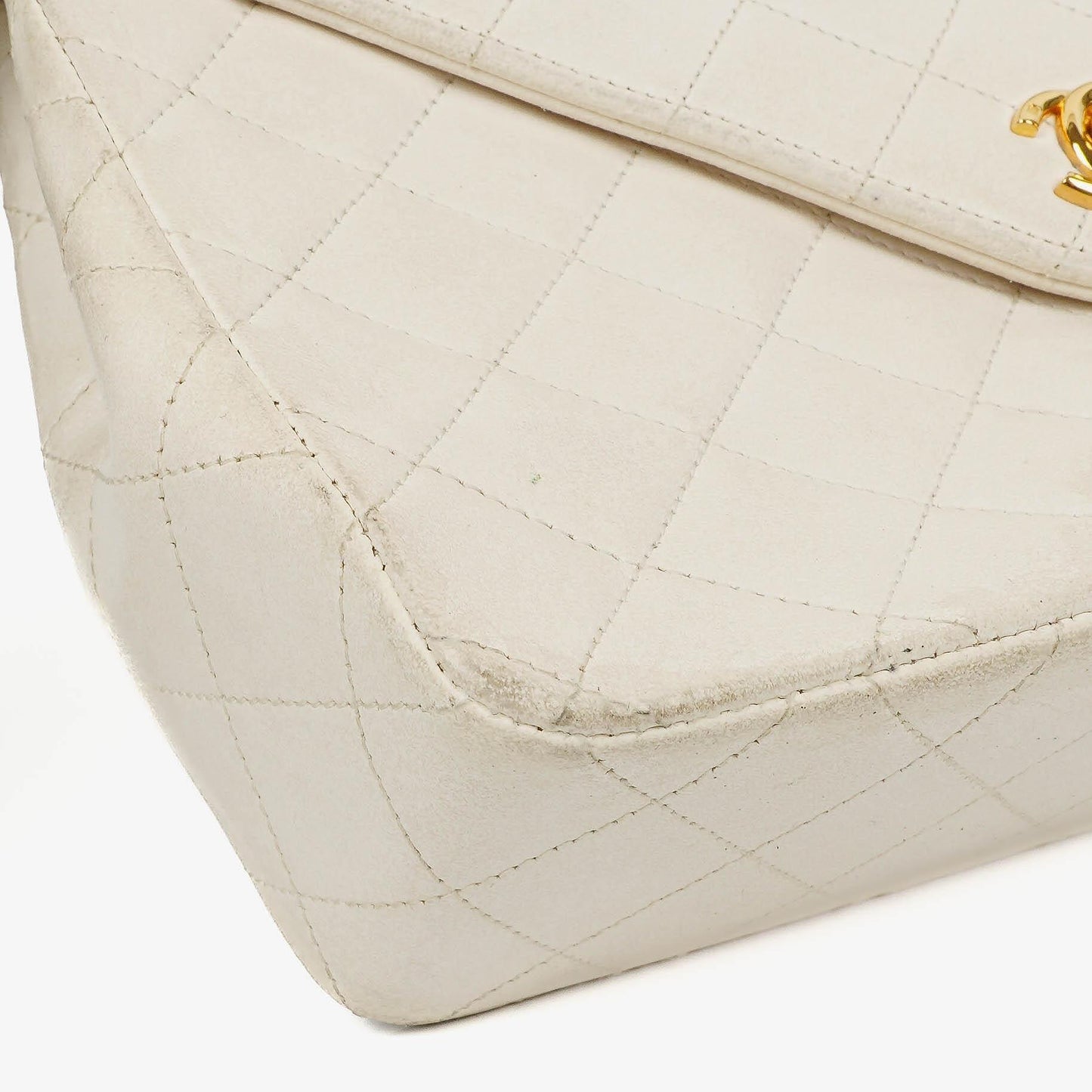 Chanel Umschlagklappe Tasche Weiß Gesteppt Lammleder mit 24K Vergoldeter Hardware