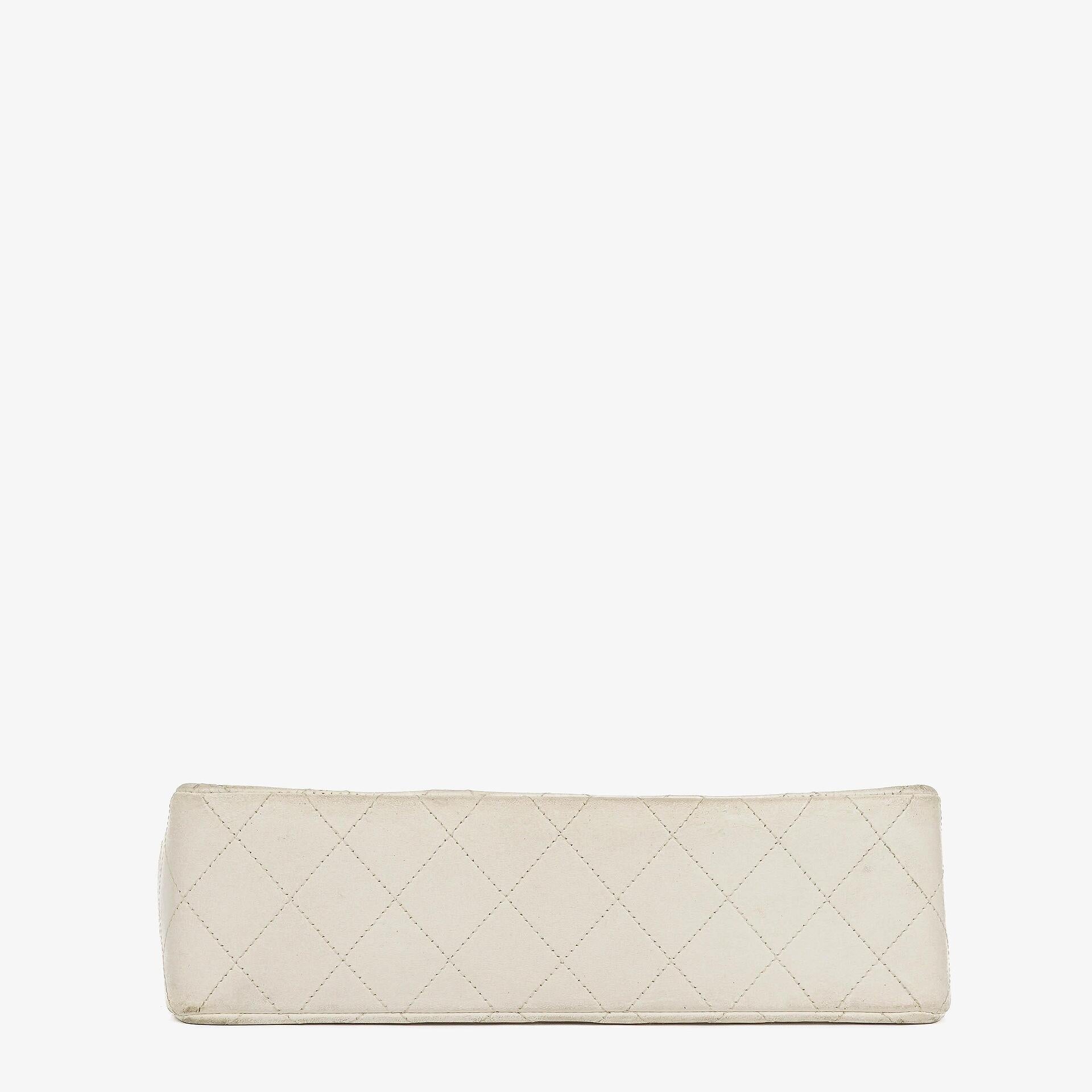 Chanel Umschlagklappe Tasche Weiß Gesteppt Lammleder mit 24K Vergoldeter Hardware