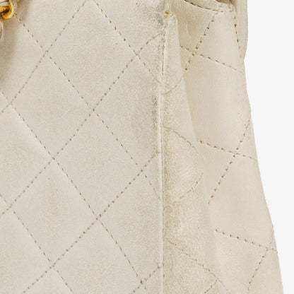 Chanel Umschlagklappe Tasche Weiß Gesteppt Lammleder mit 24K Vergoldeter Hardware