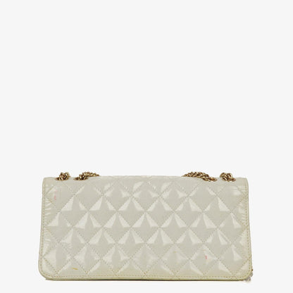 Chanel Evening Star East West Flap Bag aus weißem gestepptem Patentleder