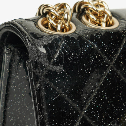 Chanel Evening Star East West Flap Bag aus gestepptem Glitzer-Lackleder