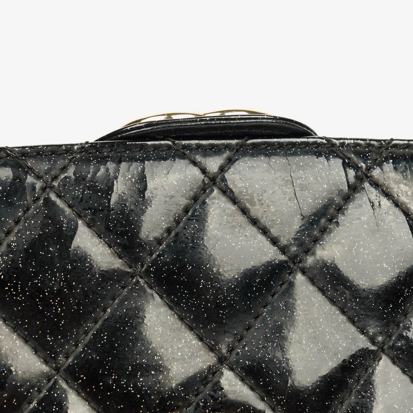 Chanel Evening Star East West Flap Bag aus gestepptem Glitzer-Lackleder