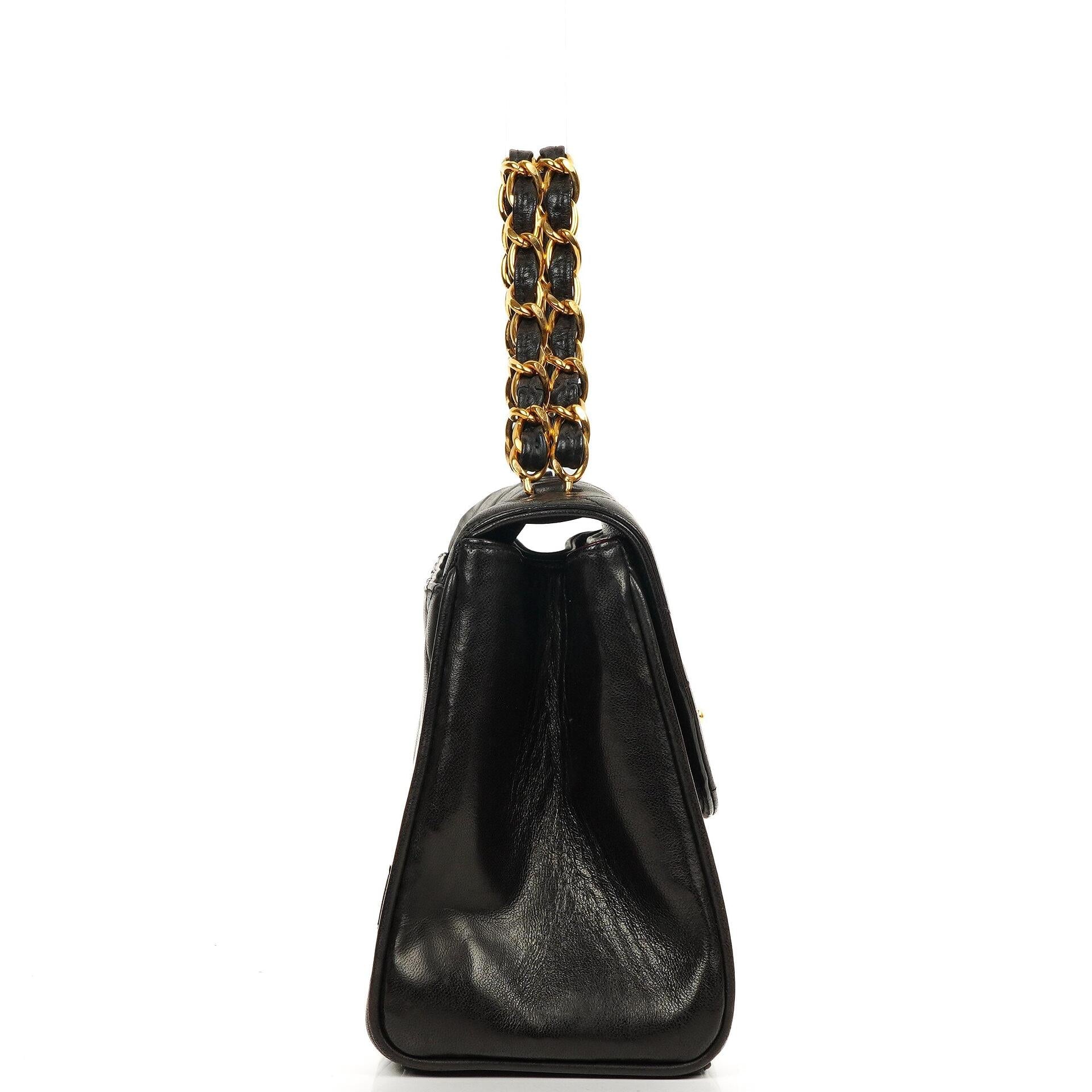 Chanel Flap Tasche Schwarz Gestepptes Lammleder Mit Ketten-Topgriff Und 24K Vergoldeten Beschlägen 1994-1996