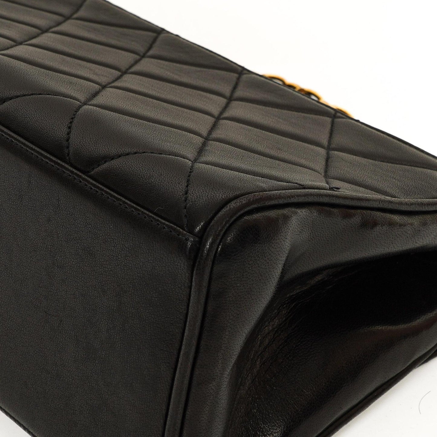 Chanel Flap Tasche Schwarz Gestepptes Lammleder Mit Ketten-Topgriff Und 24K Vergoldeten Beschlägen 1994-1996