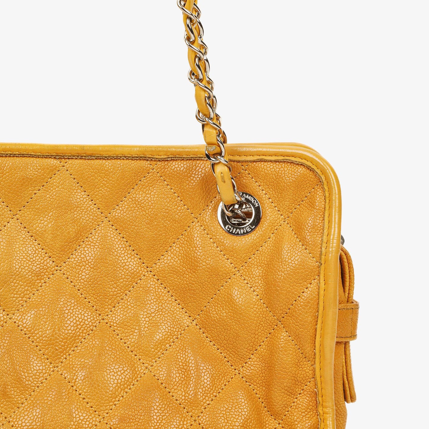 Chanel French Riviera Einkaufstasche aus ockerfarbenem gestepptem Kaviarleder