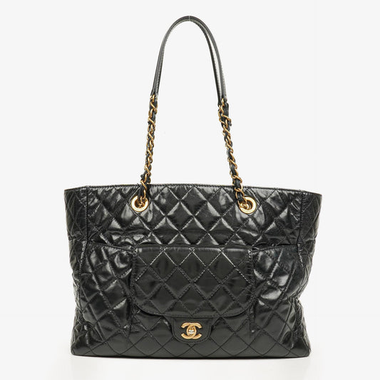 Chanel Große Tote Tasche mit Fronttasche aus glänzendem gestepptem Kalbsleder mit goldfarbenen Beschlägen 2014/2015