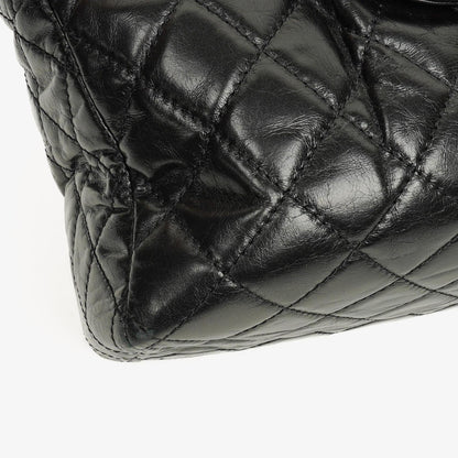 Chanel Große Tote Tasche mit Fronttasche aus glänzendem gestepptem Kalbsleder mit goldfarbenen Beschlägen 2014/2015