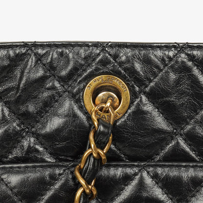 Chanel Große Tote Tasche mit Fronttasche aus glänzendem gestepptem Kalbsleder mit goldfarbenen Beschlägen 2014/2015
