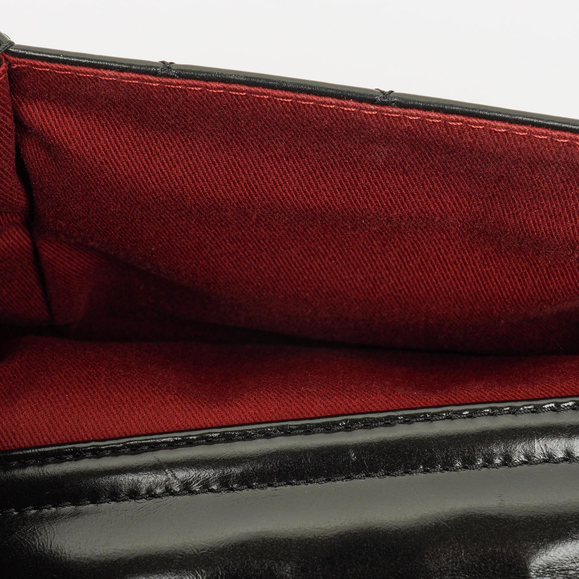 Chanel Große Tote Tasche mit Fronttasche aus glänzendem gestepptem Kalbsleder mit goldfarbenen Beschlägen 2014/2015