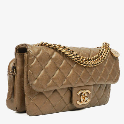 Chanel Medium Crown Single Flap Tasche aus goldenem Kalbsleder