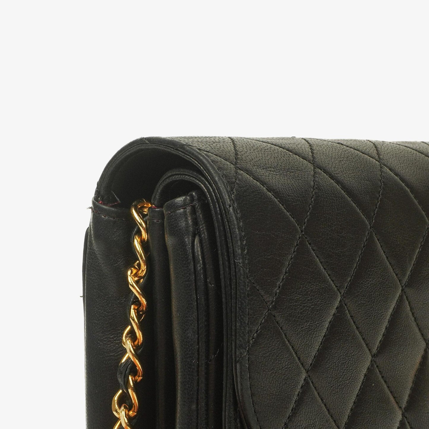 Chanel Half Moon Double Flap Tasche aus schwarzem gestepptem Lammleder mit 24K vergoldeten Beschlägen
