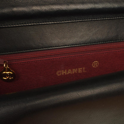 Chanel Half Moon Double Flap Tasche aus schwarzem gestepptem Lammleder mit 24K vergoldeten Beschlägen