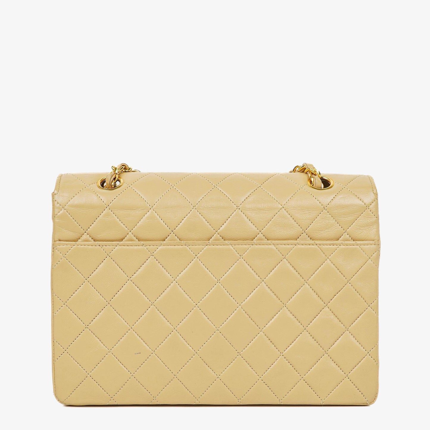 Chanel Halbmond Flap Bag aus beigem gestepptem Lammleder mit 24K vergoldeter Hardware